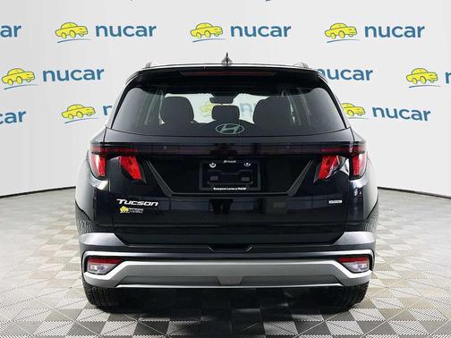 Phantom Black 2025 Hyundai TUCSON SEL
