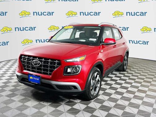 2022 Hyundai VENUE SEL