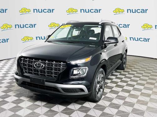 Onyx Black 2023 Hyundai VENUE SEL