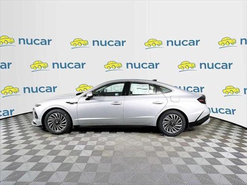 2025 Hyundai SONATA Hybrid Limited