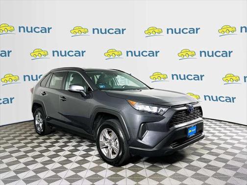 2022 Toyota RAV4 Hybrid LE