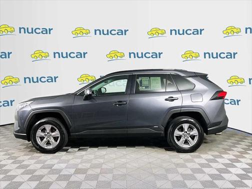 2022 Toyota RAV4 Hybrid LE