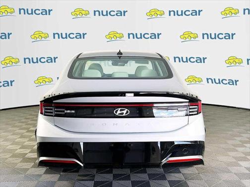 2025 Hyundai SONATA Hybrid SE