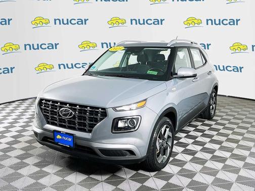 2023 Hyundai VENUE SEL