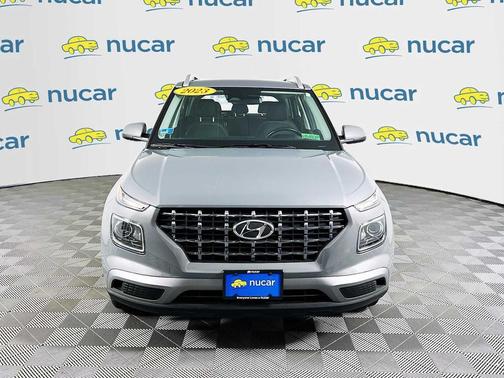 2023 Hyundai VENUE SEL