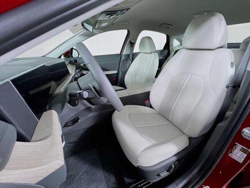 2025 Hyundai SONATA Hybrid SE