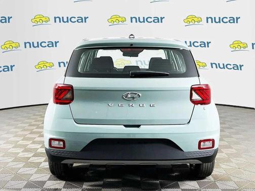 Mirage Green 2026 Hyundai VENUE SE