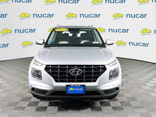 2023 Hyundai VENUE SEL