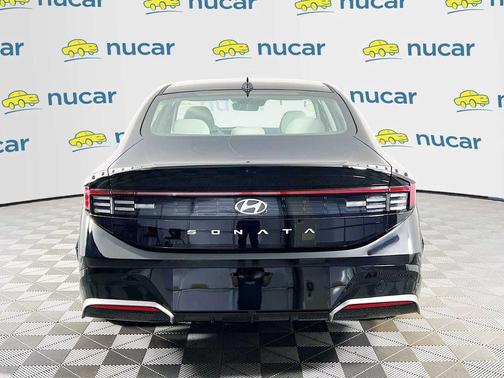 2026 Hyundai SONATA SEL
