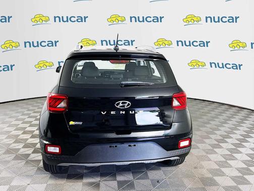 Onyx Black 2023 Hyundai VENUE SEL