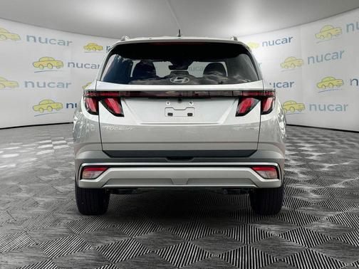 Shimmering Silver 2026 Hyundai TUCSON SEL