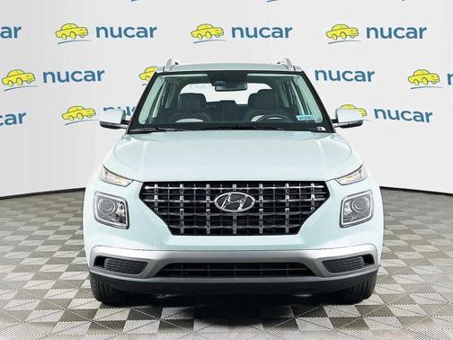 Mirage Green 2026 Hyundai VENUE SEL