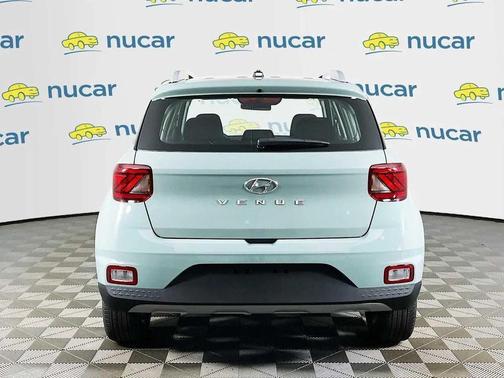 Mirage Green 2026 Hyundai VENUE SEL