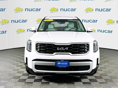 Glacial White Pearl 2024 Kia Telluride S