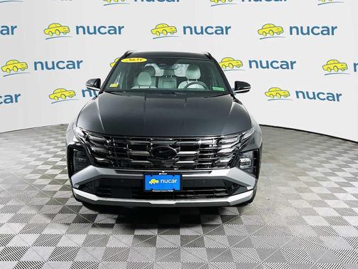 Phantom Black 2025 Hyundai TUCSON Limited
