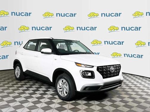 Lunar White 2026 Hyundai VENUE SE