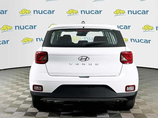 Lunar White 2026 Hyundai VENUE SE