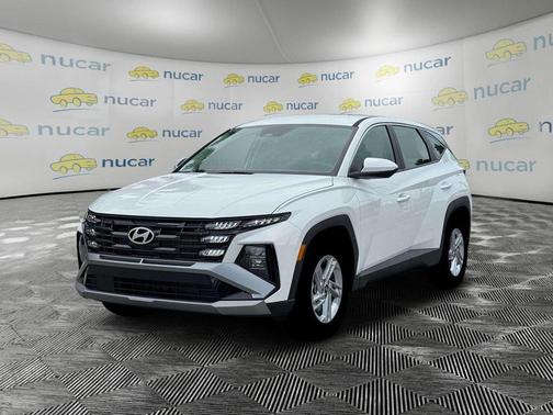 Serenity White Pearl 2026 Hyundai TUCSON SE
