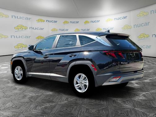 Phantom Black 2026 Hyundai TUCSON SE