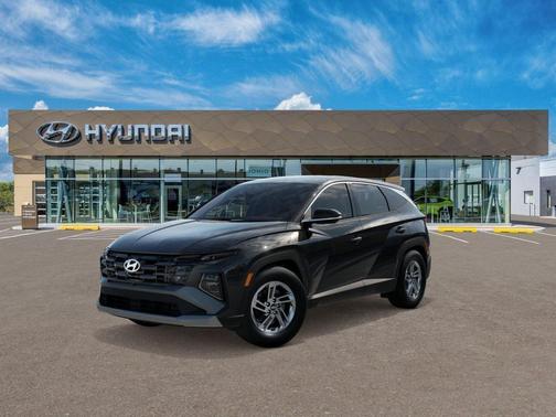 Phantom Black 2026 Hyundai TUCSON SE