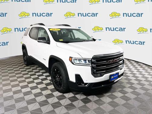 Summit White 2022 GMC Acadia AWD AT4