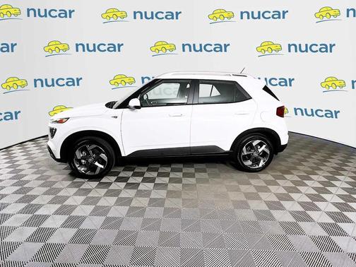 Lunar White 2025 Hyundai VENUE SEL