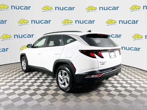 White Pearl 2024 Hyundai TUCSON SEL