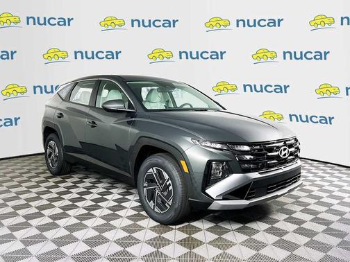 2026 Hyundai TUCSON Hybrid Blue SE