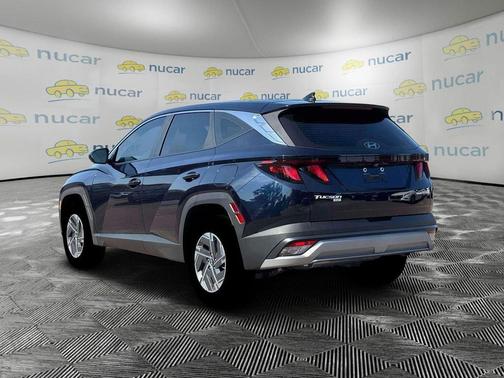 Deep Sea 2026 Hyundai TUCSON Hybrid Blue SE