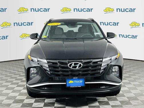Black Pearl 2024 Hyundai TUCSON SEL