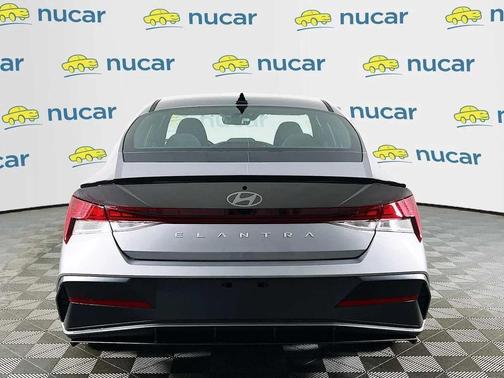Fluid Metal 2026 Hyundai ELANTRA Sport