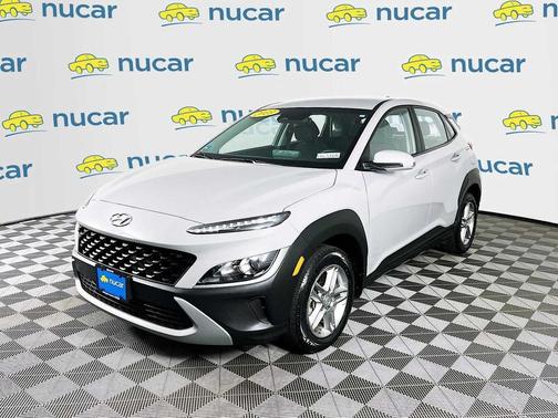 2023 Hyundai KONA SE
