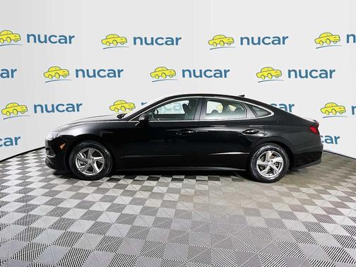 Phantom Black 2022 Hyundai SONATA SE