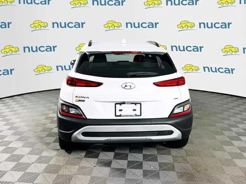 Lunar White 2023 Hyundai KONA SEL