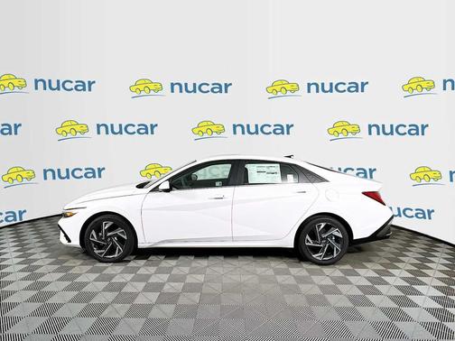 2025 Hyundai ELANTRA SEL