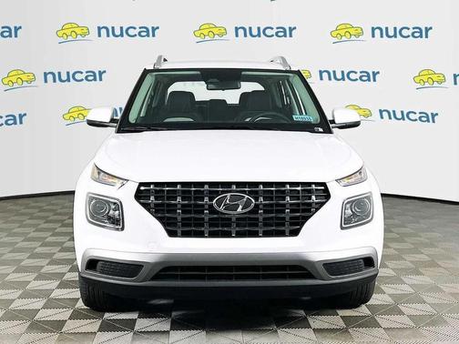 Lunar White 2026 Hyundai VENUE SEL