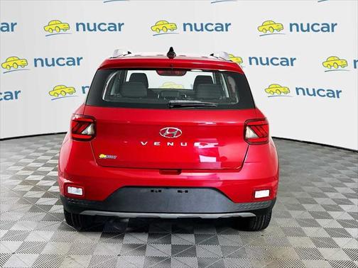 2022 Hyundai VENUE SEL