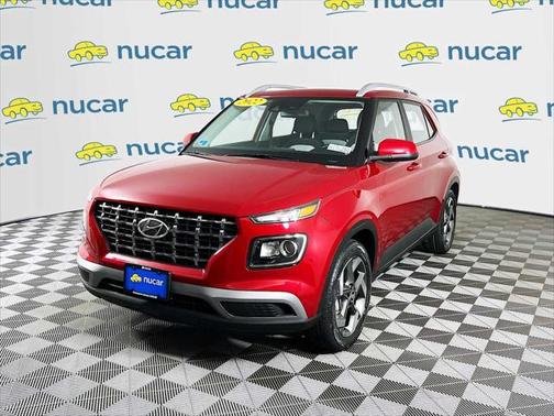 2022 Hyundai VENUE SEL