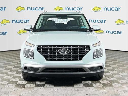 Mirage Green 2026 Hyundai VENUE SEL