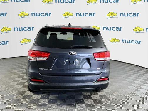 Platinum Graphite 2017 Kia Sorento LX