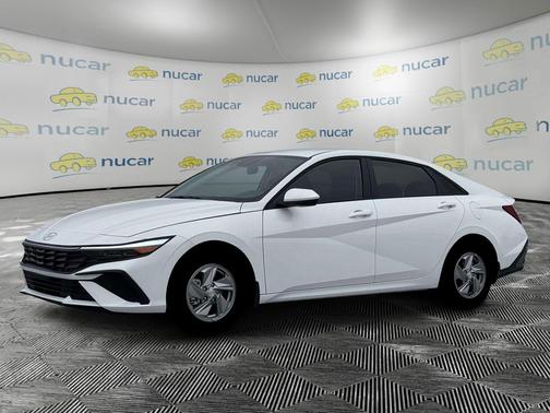 Serenity White 2026 Hyundai ELANTRA SE