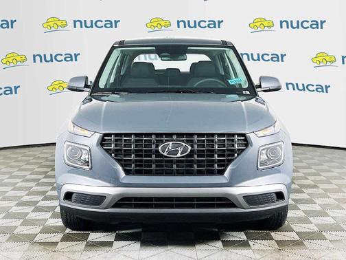 2026 Hyundai VENUE SE