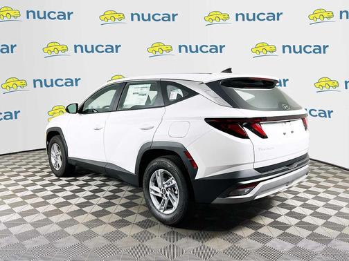 Serenity White Pearl 2026 Hyundai TUCSON SE