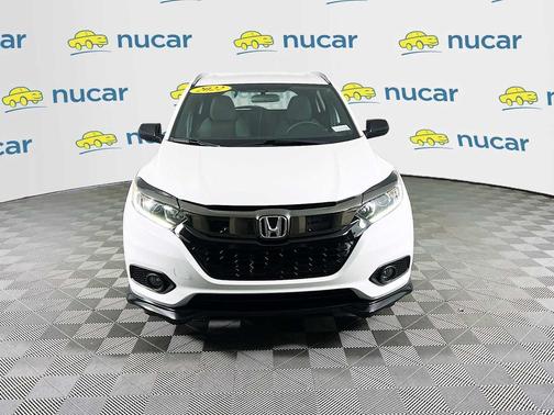 Platinum White Pearl 2022 Honda HR-V AWD Sport