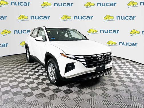 2023 Hyundai TUCSON SE