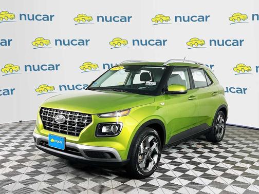 2023 Hyundai VENUE SEL