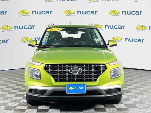 2023 Hyundai VENUE SEL