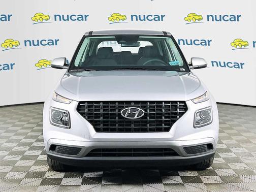 2026 Hyundai VENUE SE