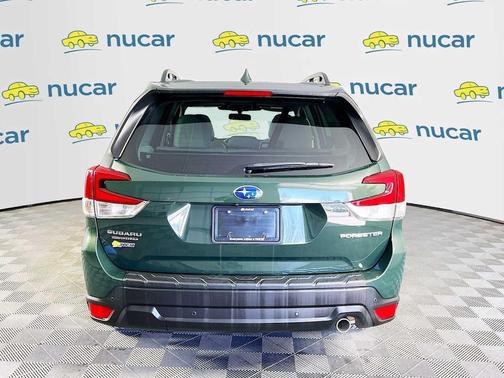 Cascade Green Silica 2023 Subaru Forester Limited