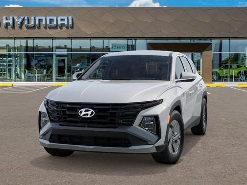 Creamy White Pearl 2026 Hyundai TUCSON Hybrid Blue SE